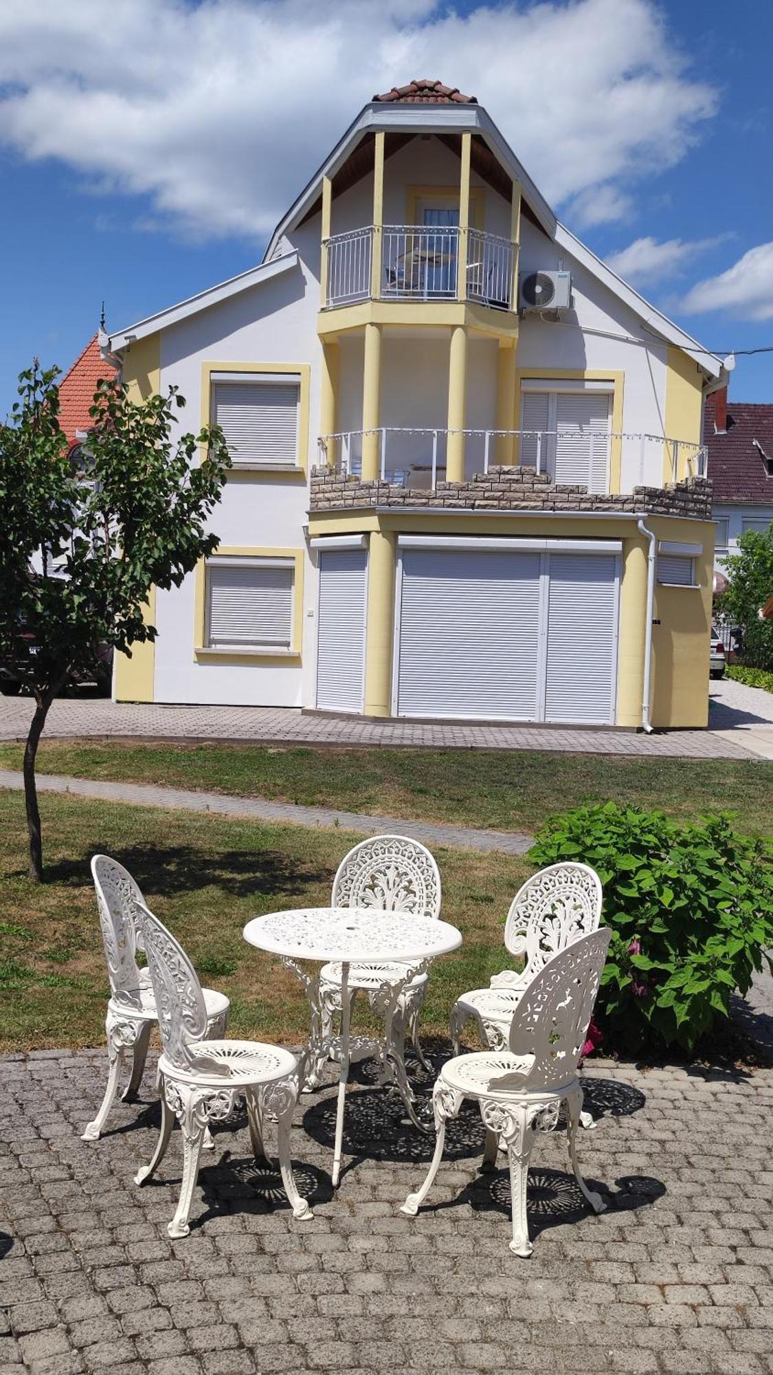 Villa Vanilia Keszthely Exterior foto